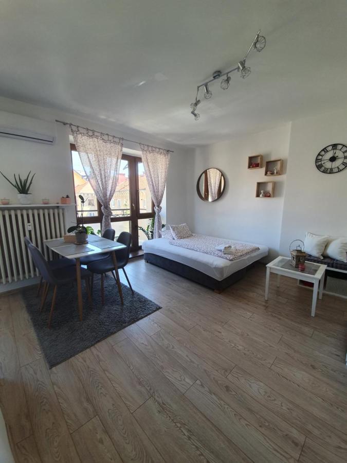 Emily Apartment Koszyce Zewnętrze zdjęcie