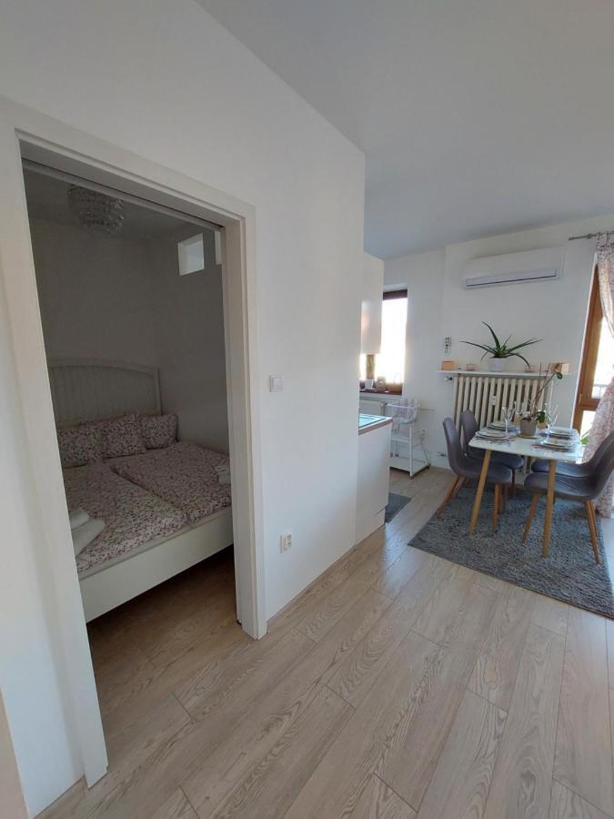 Emily Apartment Koszyce Zewnętrze zdjęcie