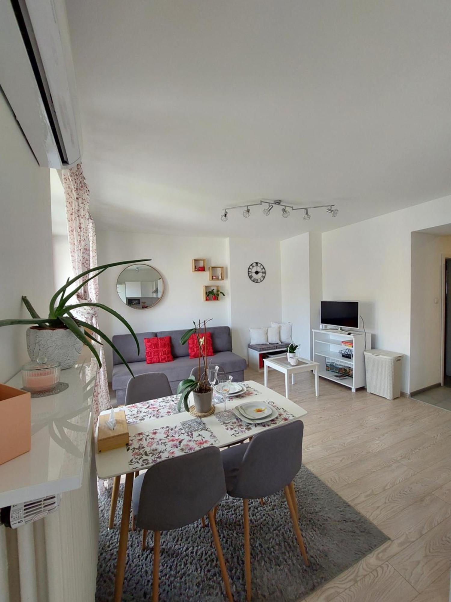 Emily Apartment Koszyce Pokój zdjęcie