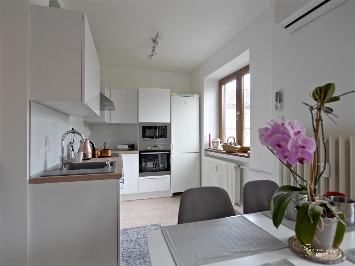 Emily Apartment Koszyce Zewnętrze zdjęcie